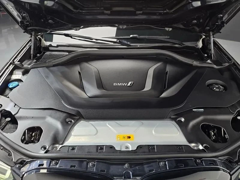 BMW iX3, снимка 6 - Автомобили и джипове - 56687893