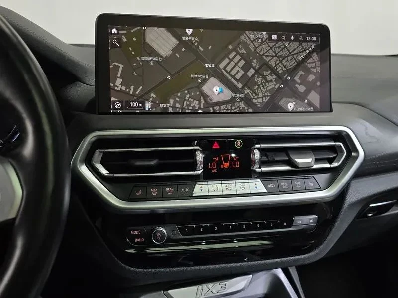 BMW iX3, снимка 12 - Автомобили и джипове - 56687893