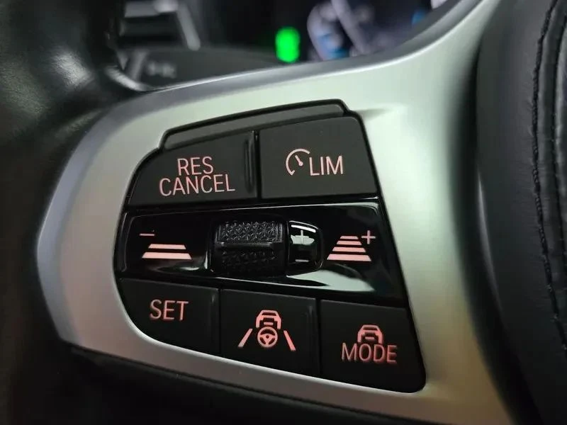 BMW iX3, снимка 17 - Автомобили и джипове - 56687893