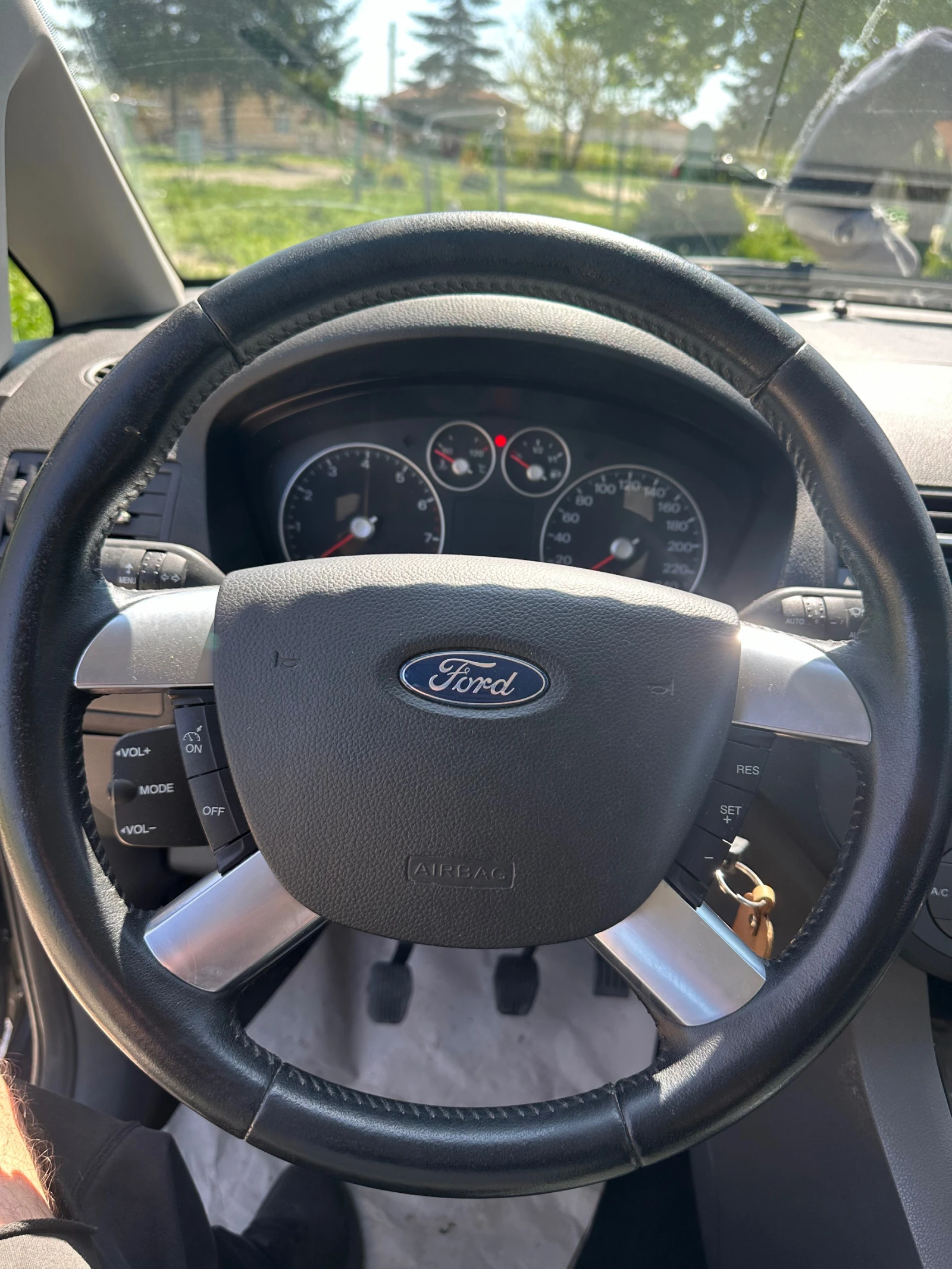 Ford C-max 1.8i - изображение 7