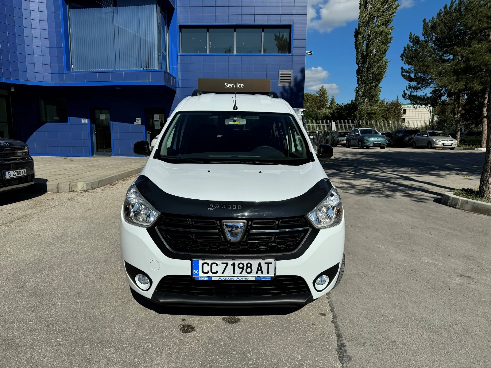 Dacia Dokker 1.6 Фабрична Газ  - изображение 3