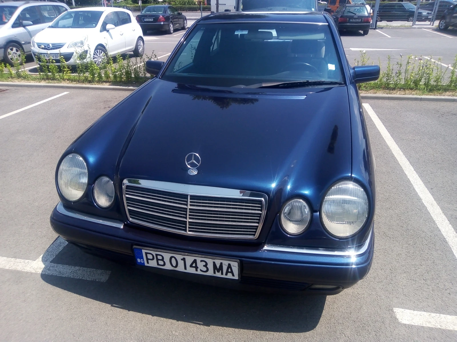 Mercedes-Benz E 250 | Mobile.bg   1