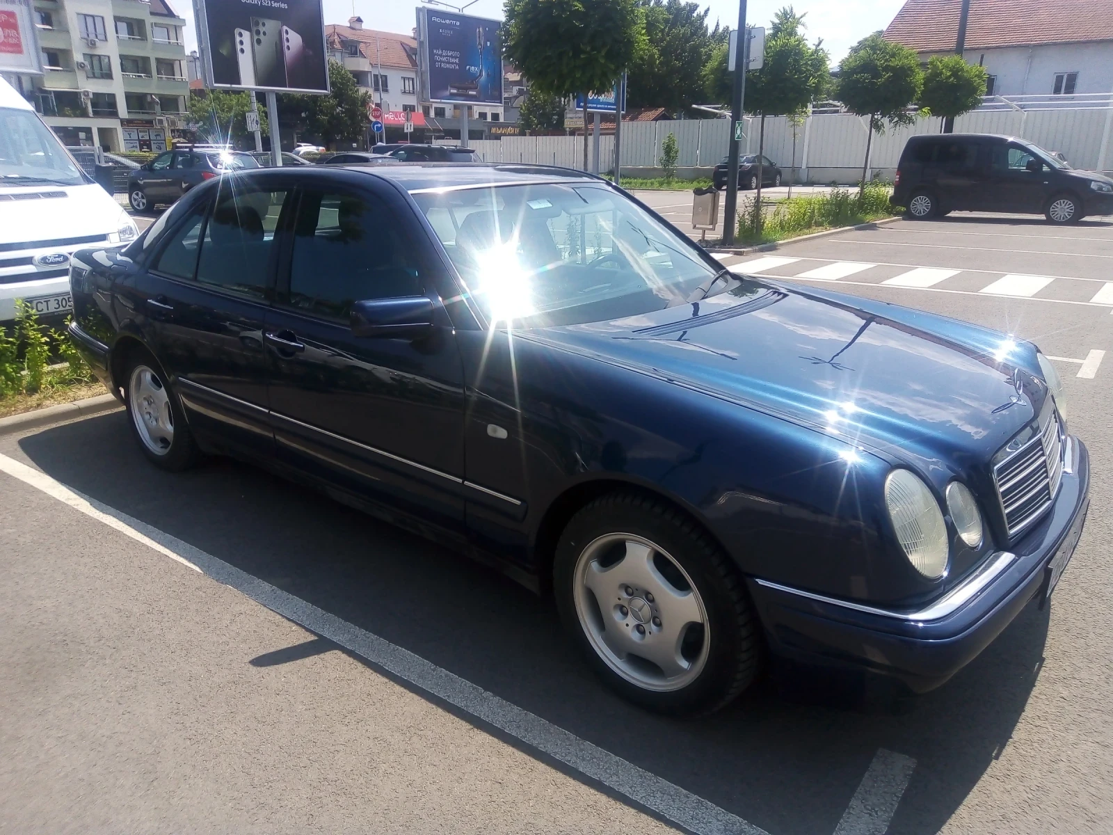 Mercedes-Benz E 250  - изображение 3