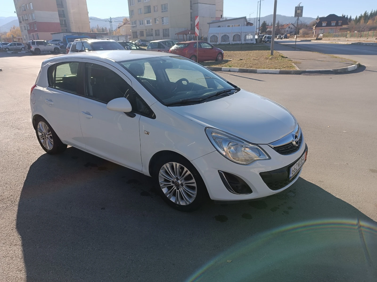 Opel Corsa 1.4 БЕНЗИН ГАЗ ПЪЛЕН АВТОМАТ - изображение 2