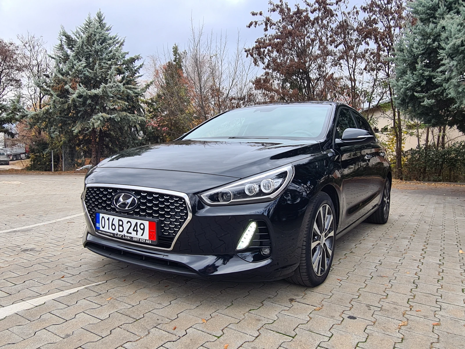 Hyundai I30 1.6crdi autom. Full - [1] 