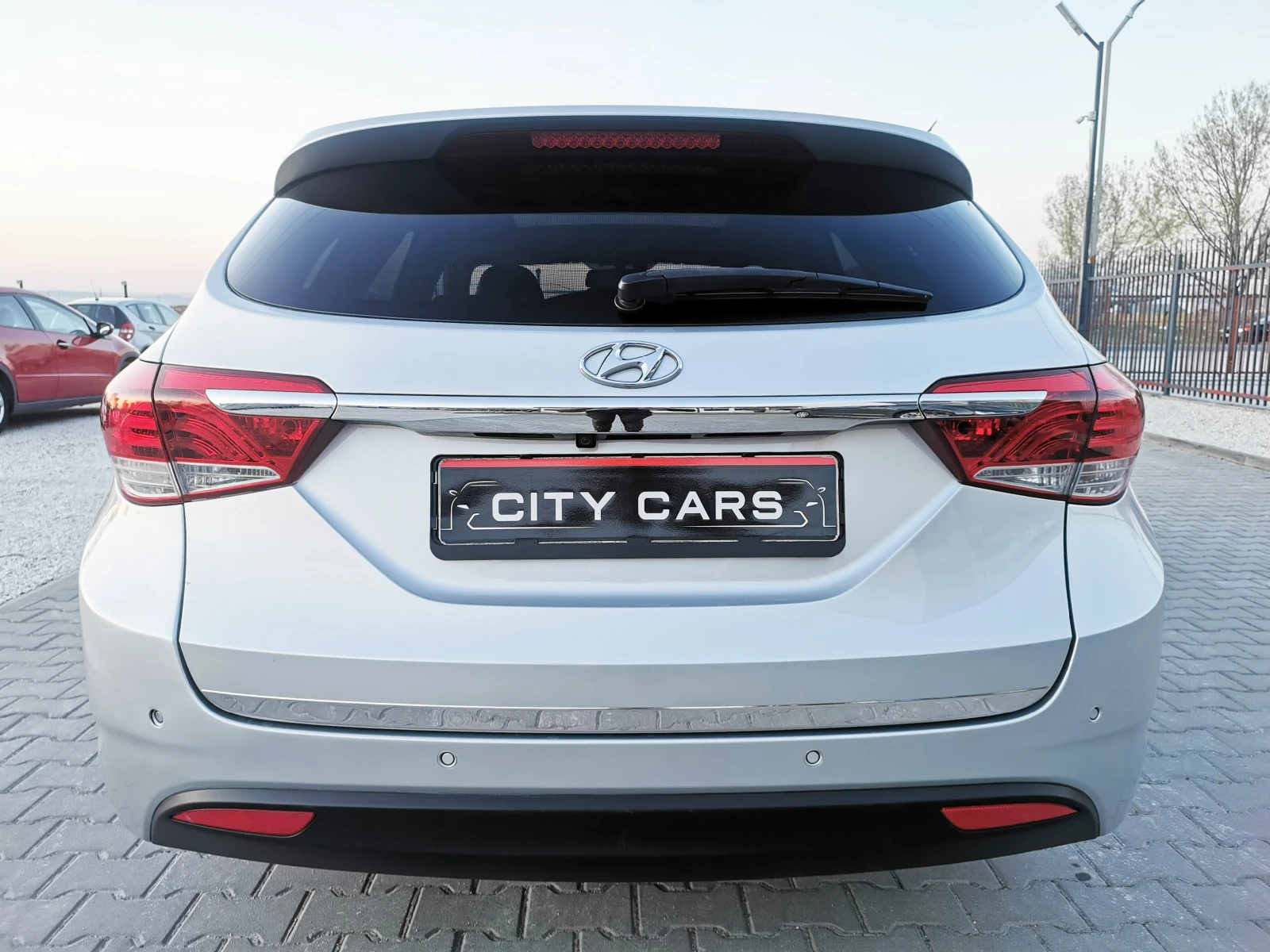 Hyundai I40 1.7 CRDI - изображение 8