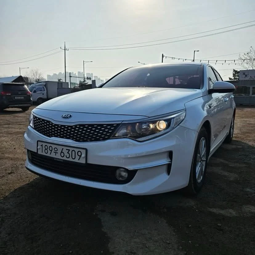 Kia K5 2.0 LPI Топ! Течна газ - изображение 2