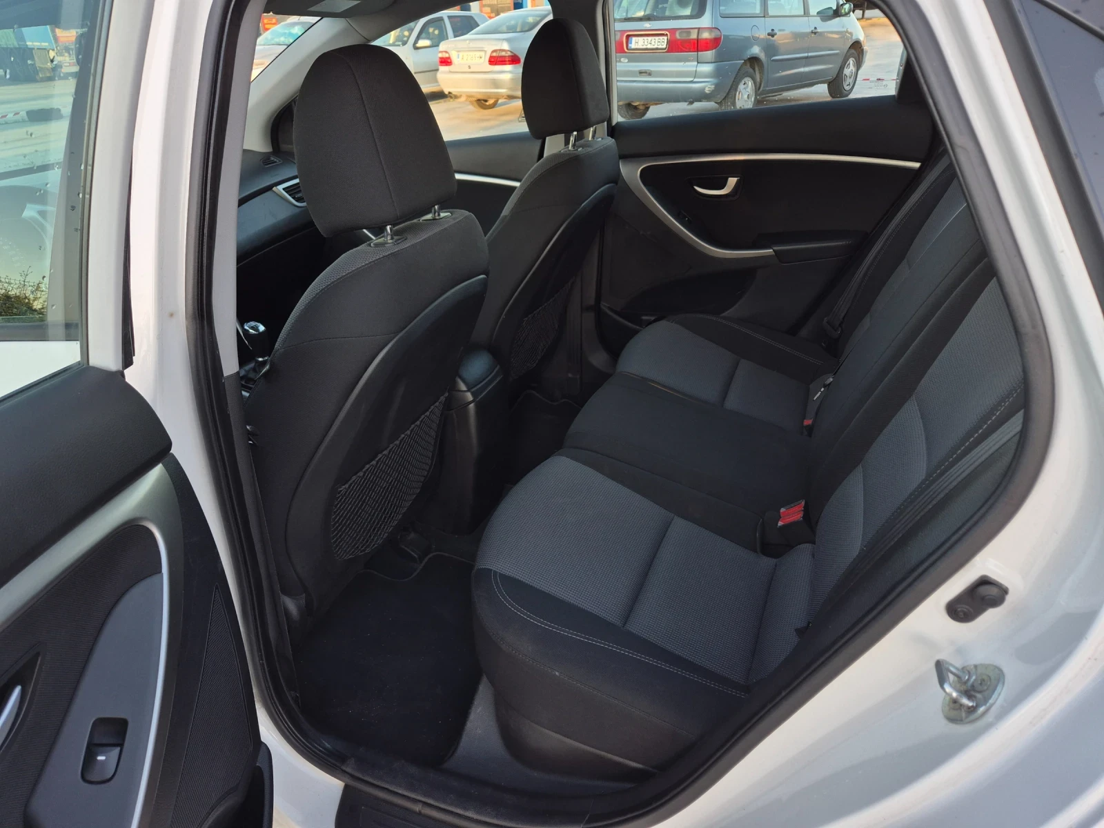 Hyundai I30 1.6d-110 k.c. - изображение 8