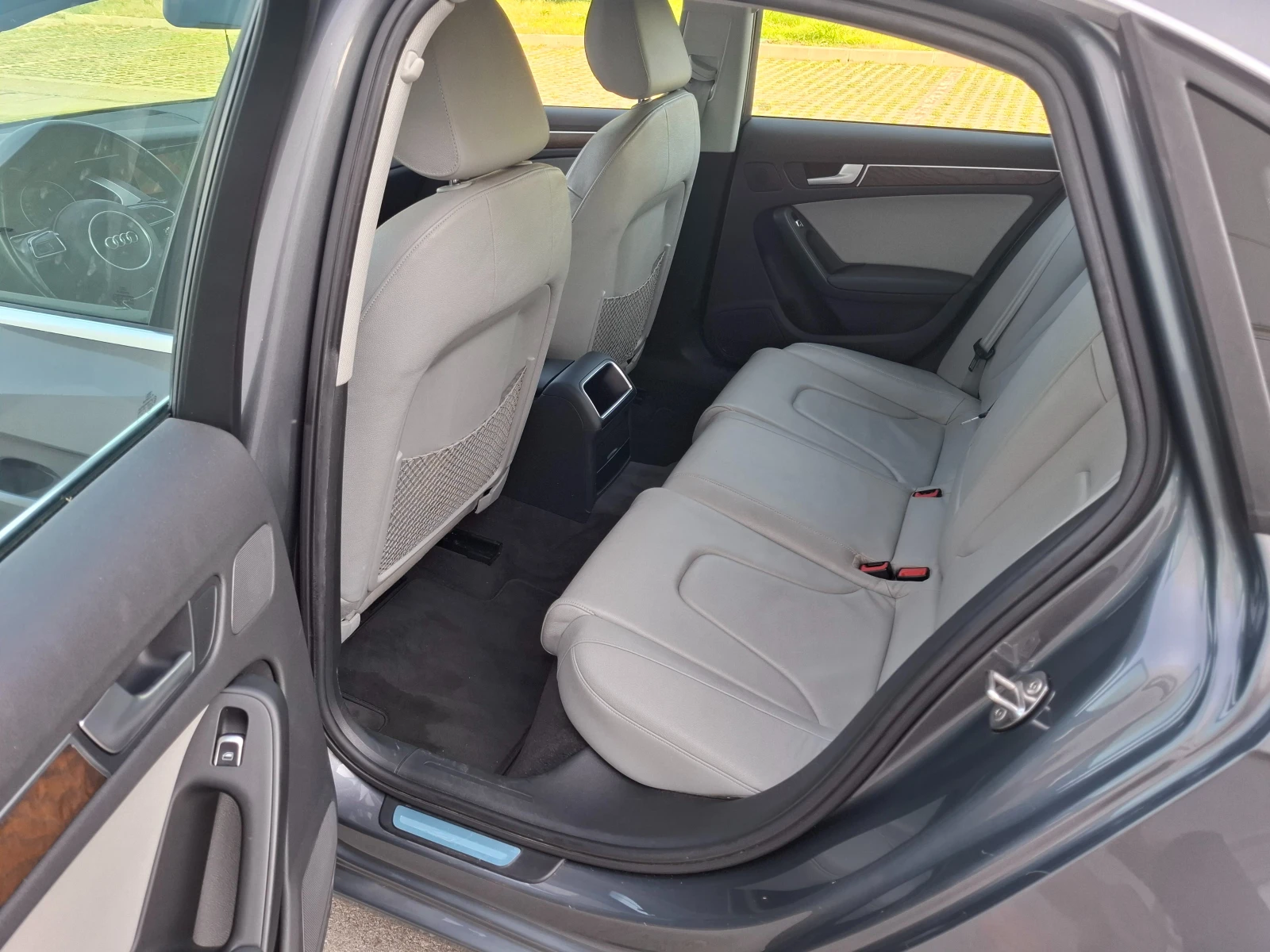 Audi A4 2.0tdi 4х4 Navi Кожа - изображение 7