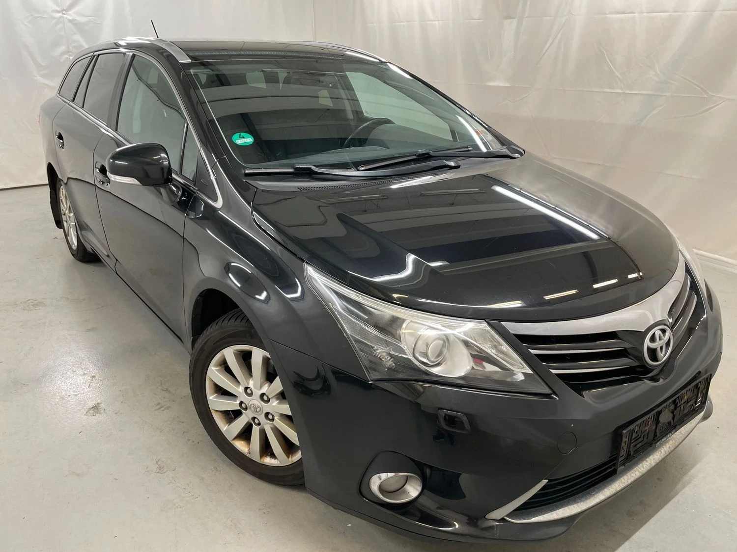 Toyota Avensis 1.8i/147HP/НАВИГАЦИЯ - изображение 3