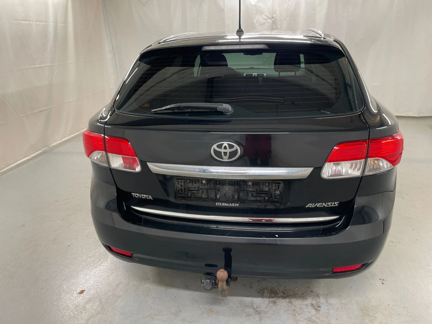 Toyota Avensis 1.8i/147HP/НАВИГАЦИЯ - изображение 5