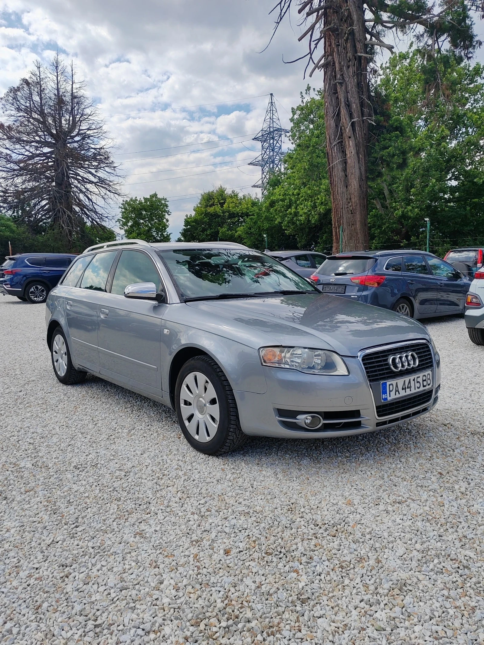 Audi A4 2.0, 140к.с. Навигация, камера  - изображение 2