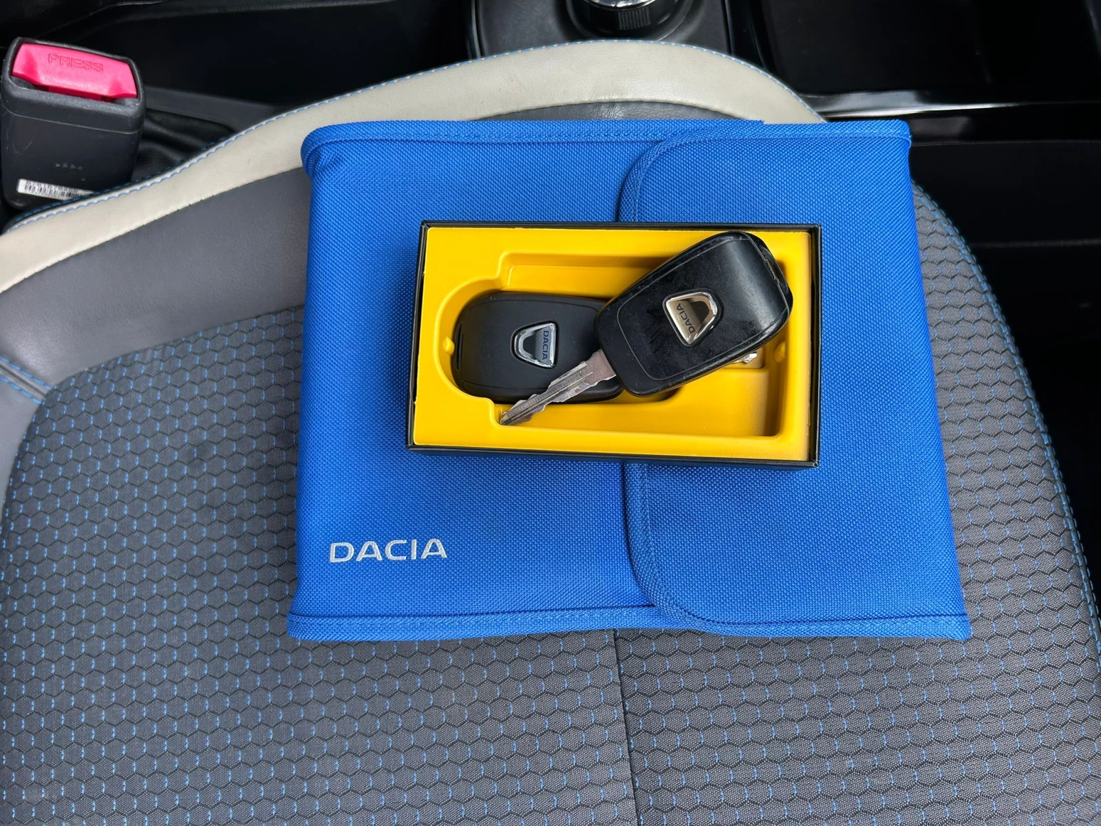 Dacia Spring  | Mobile.bg   14
