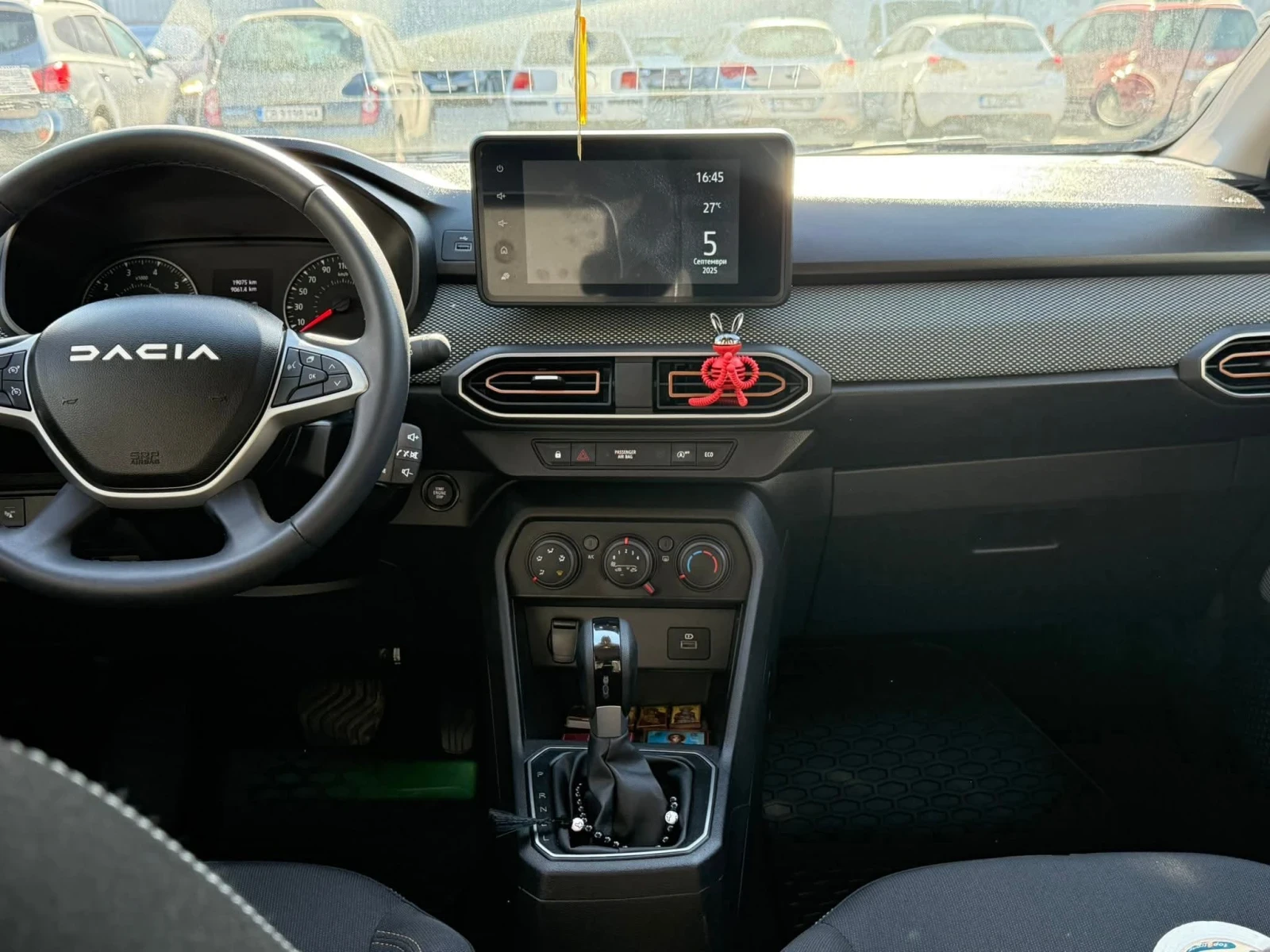 Dacia Sandero Stepway 1.0 CVT - изображение 7