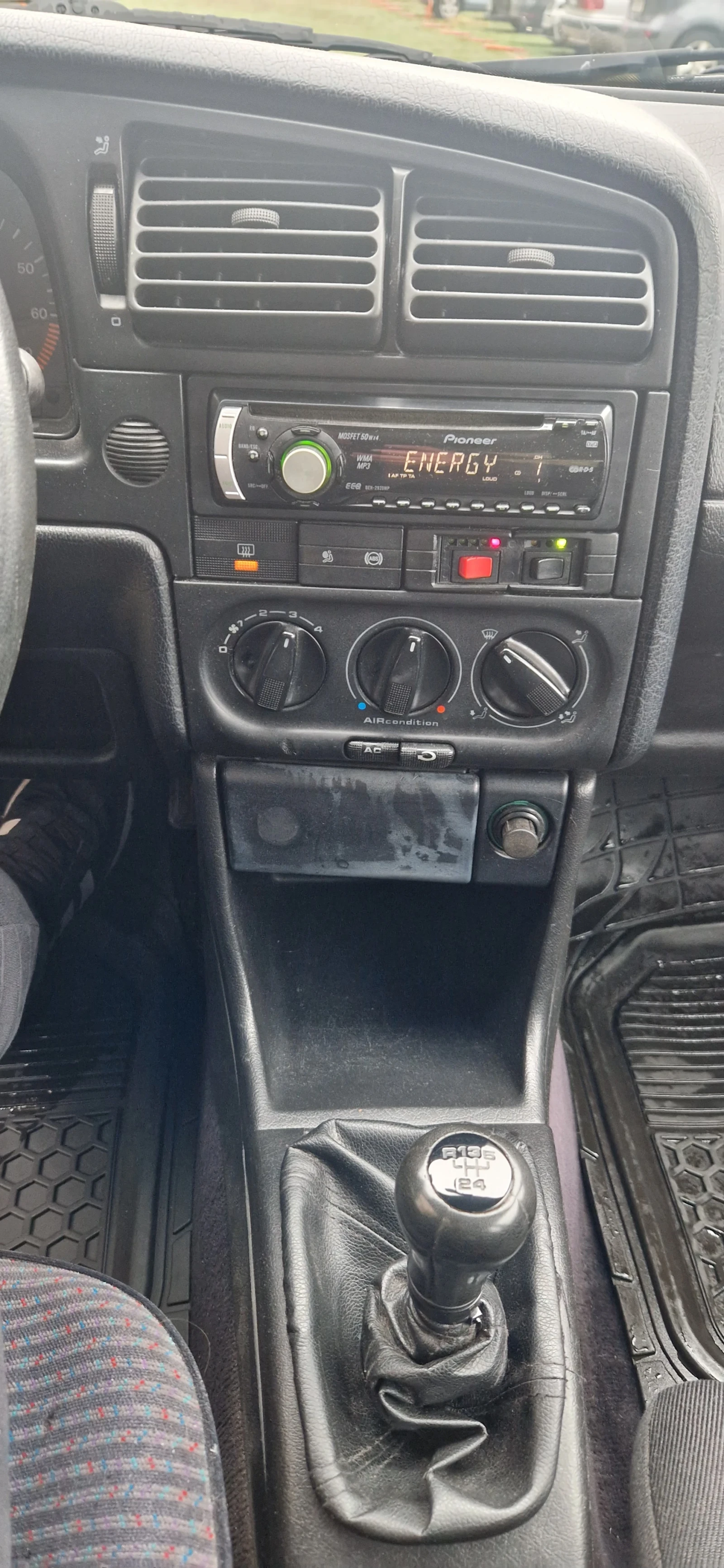 VW Passat  - изображение 8