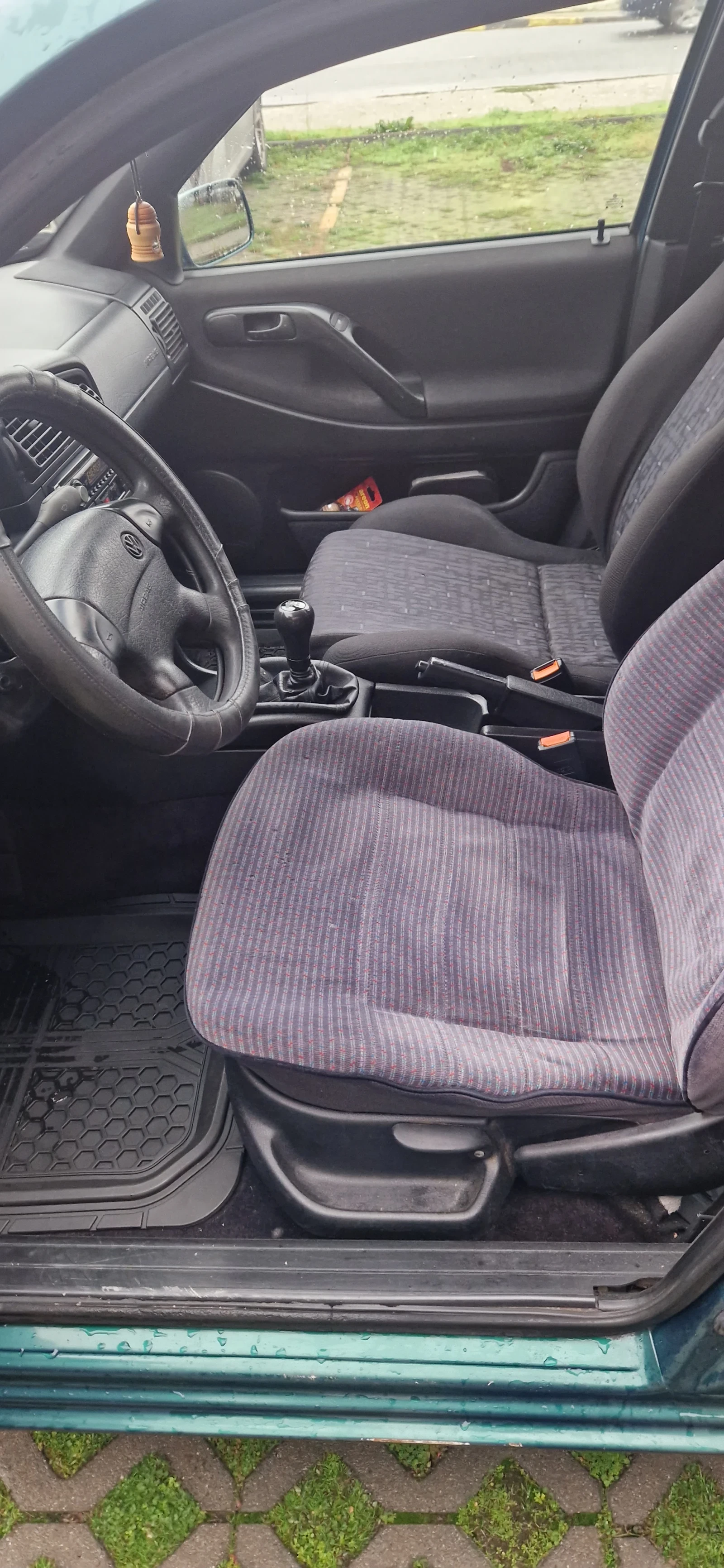 VW Passat  - изображение 9