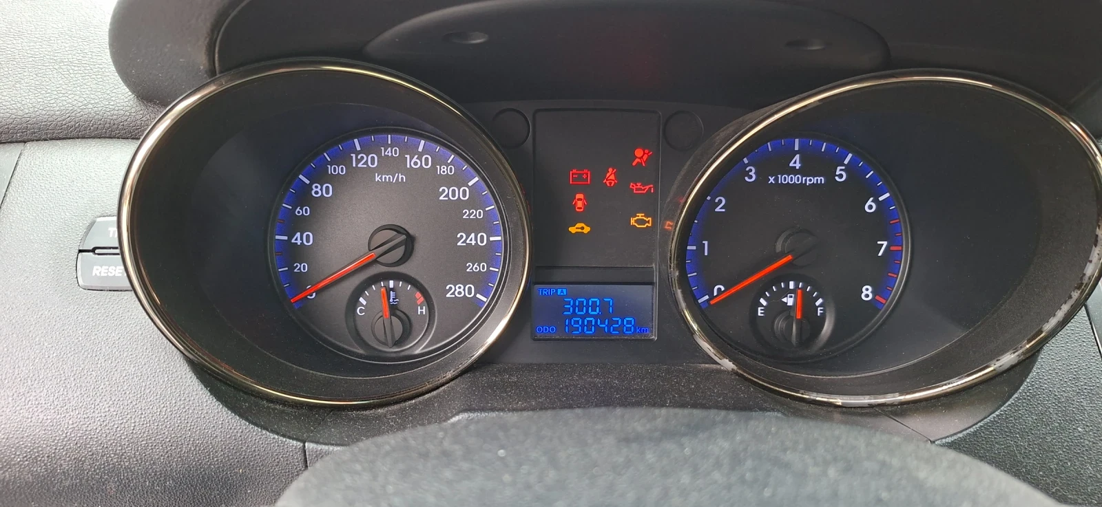 Hyundai Genesis Coupe 3.8 R-Spec | Mobile.bg   6