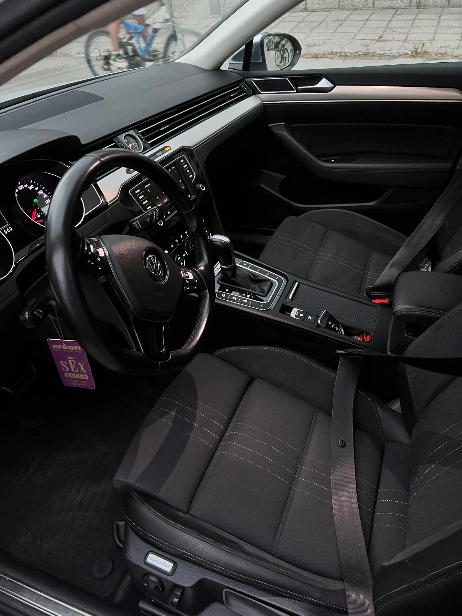 VW Alltrack 2000 TDI ALLTRACK 4X4 190 КС DSG - изображение 8