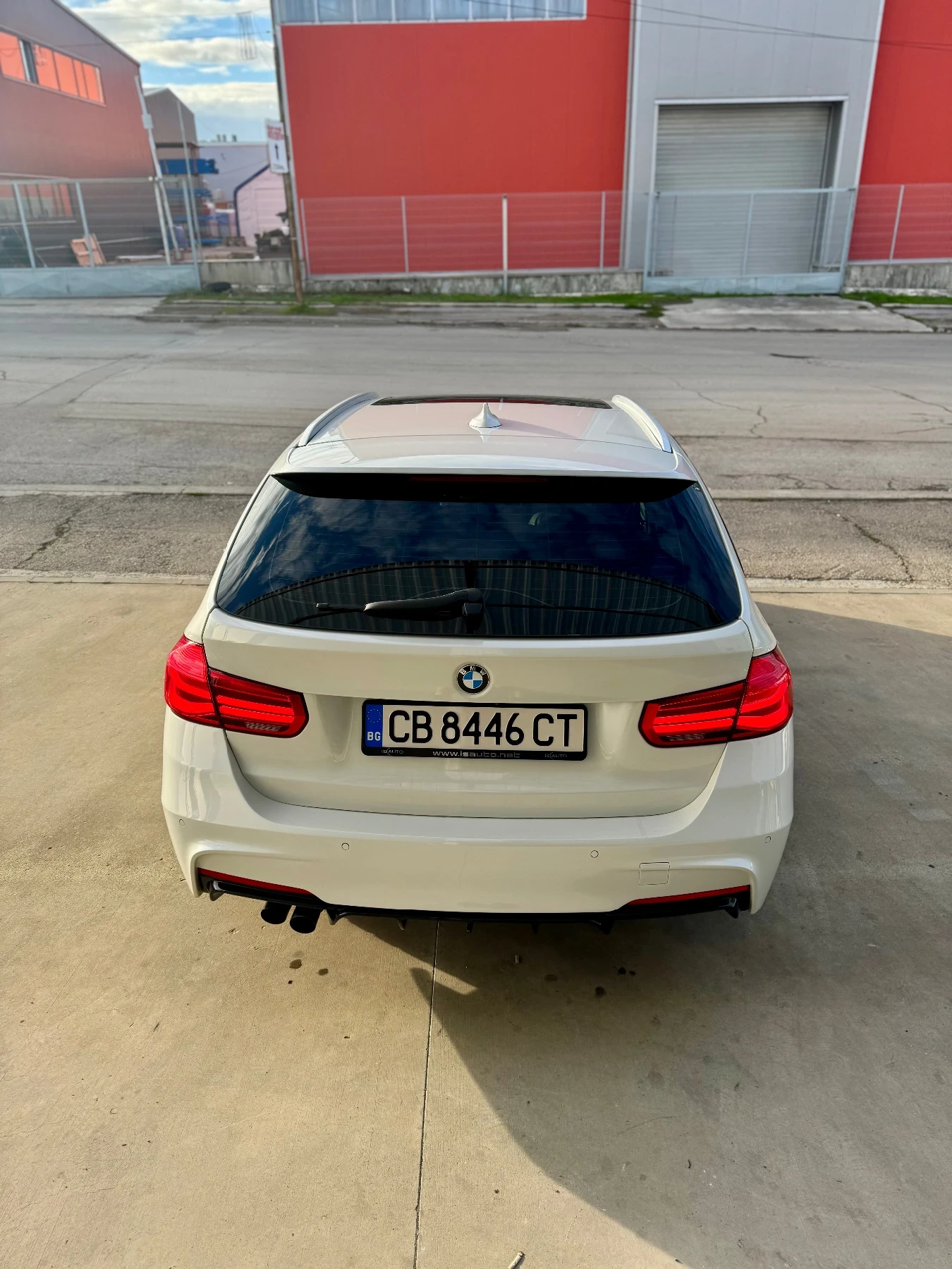 BMW 330 i - изображение 6