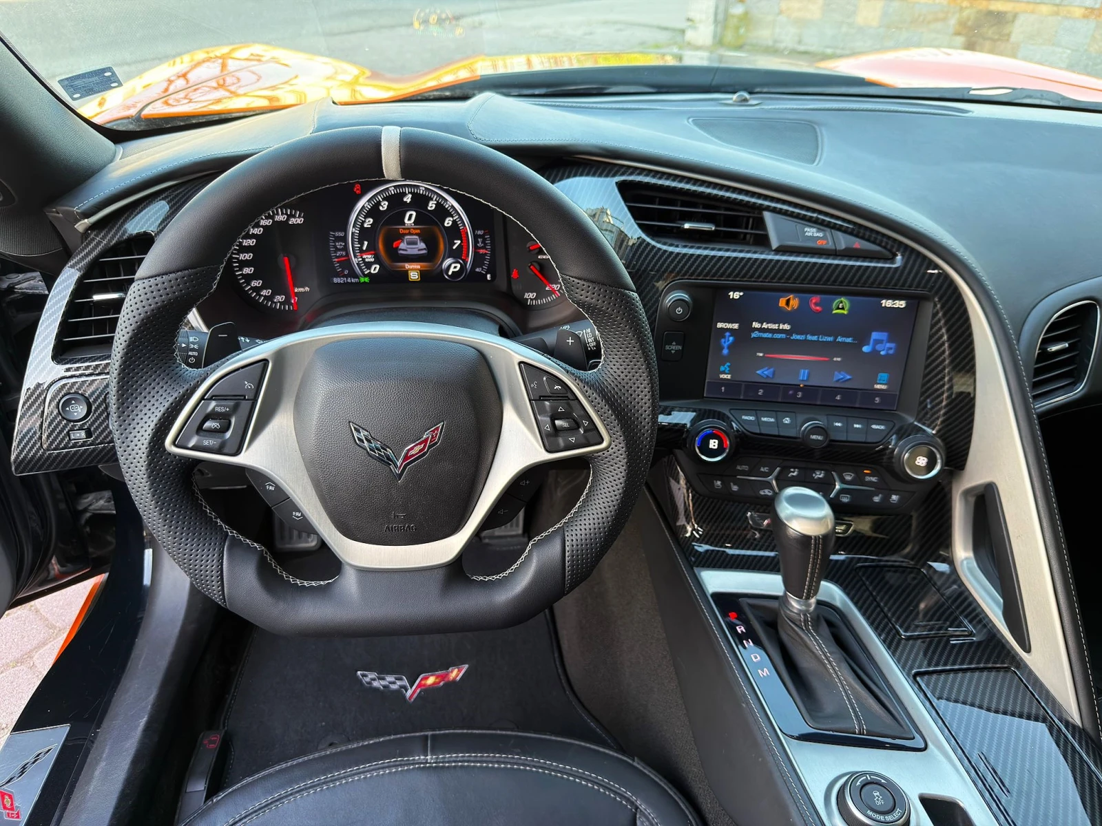 Chevrolet Corvette stingray, снимка 10 - Автомобили и джипове - 52795420