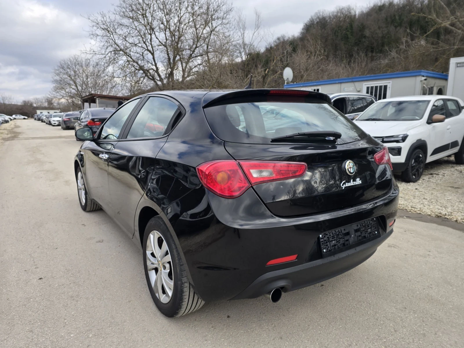 Alfa Romeo Giulietta 1.4i 120к.с Фабрична газ  - изображение 3