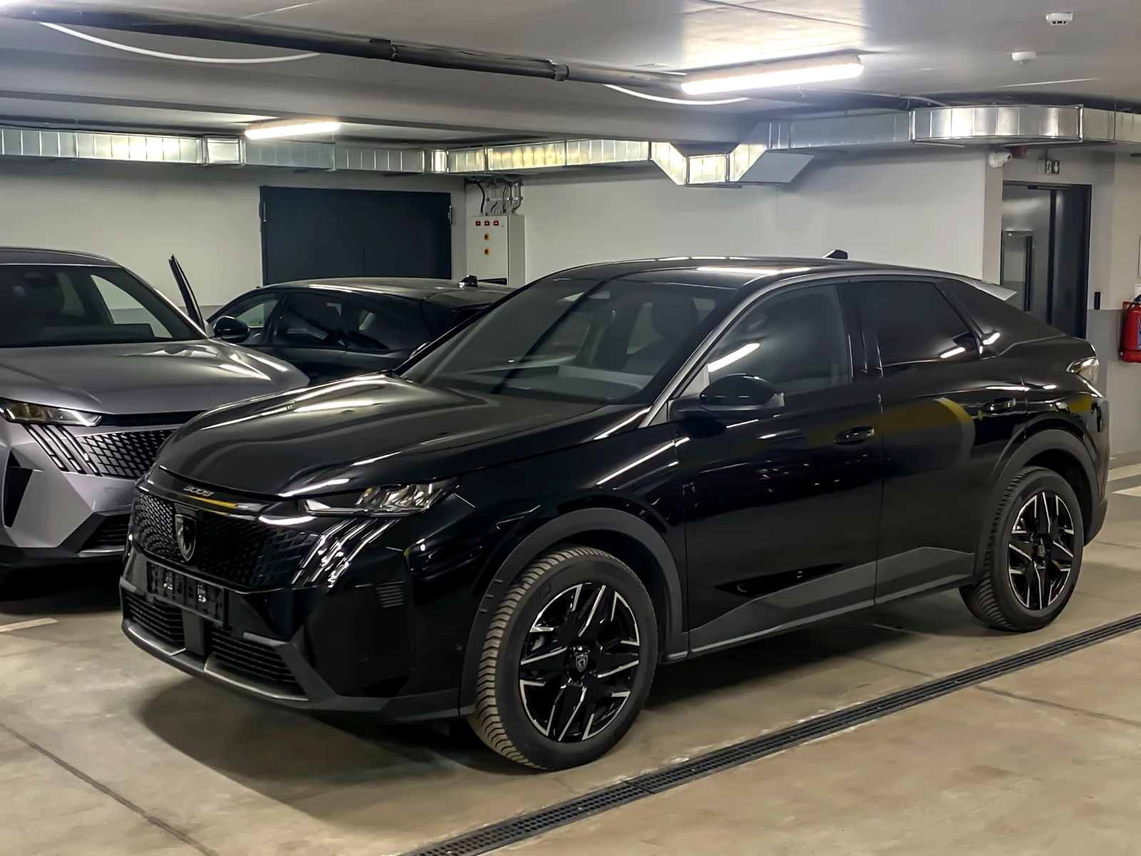 Peugeot 3008 360 камера, навигация