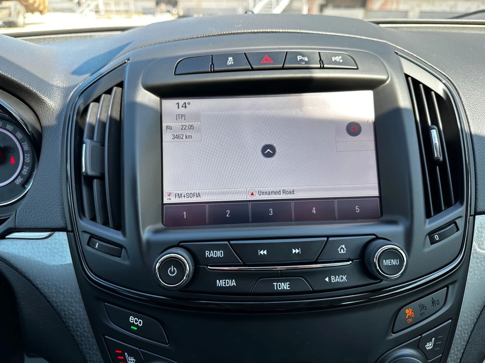 Opel Insignia Facelift/Нави/Камера, снимка 13 - Автомобили и джипове - 54204937