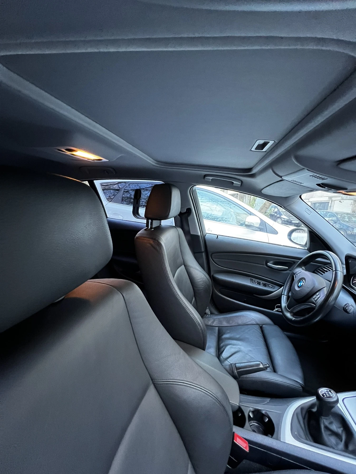 BMW 118 2.0d, снимка 8 - Автомобили и джипове - 54221874