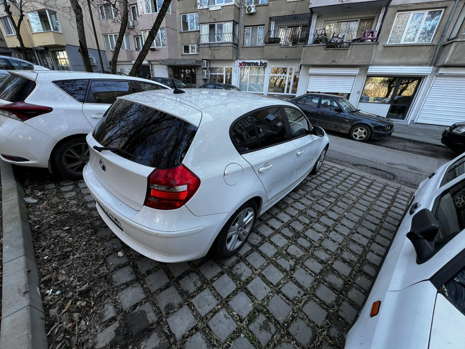 BMW 118 2.0d, снимка 3 - Автомобили и джипове - 54221874