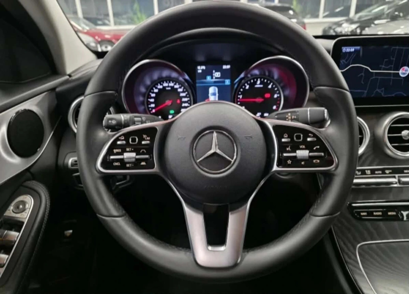 Mercedes-Benz C 220, снимка 9 - Автомобили и джипове - 55236977
