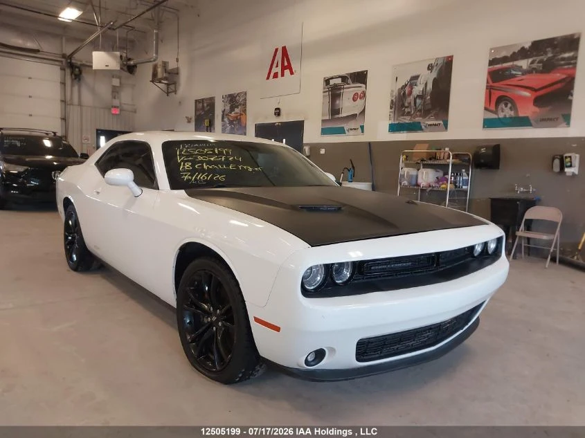 Dodge Challenger SXT PLUS 3.6L КОЖА/ПОДГРЕВ/ШИБЕДАХ, снимка 3 - Автомобили и джипове - 55434185