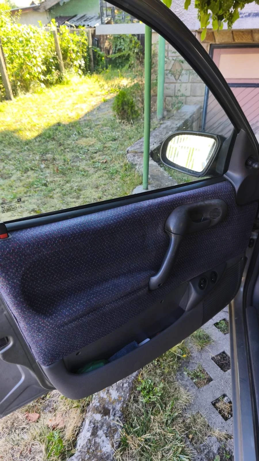 Opel Corsa 1.4 моноинжекция, снимка 3 - Автомобили и джипове - 55435132