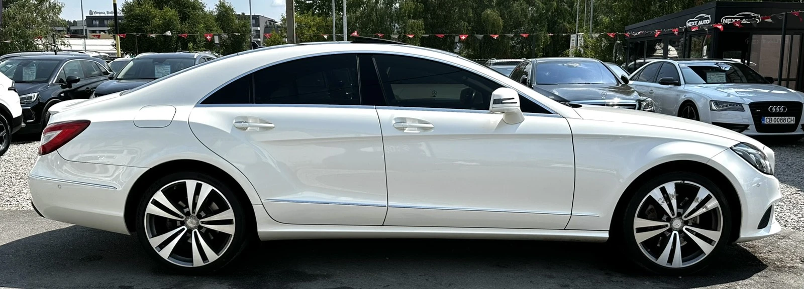 Mercedes-Benz CLS 350 CDI 258HP 4MATIC AMG MULTIBEAM 360'CAM CARPLAY, снимка 4 - Автомобили и джипове - 55663568