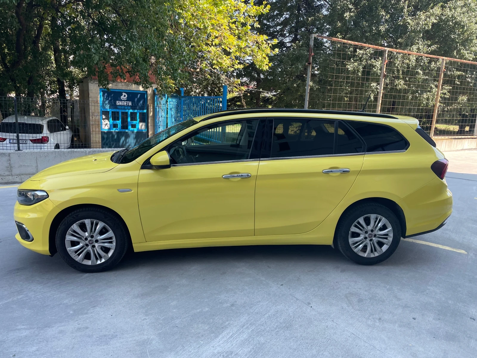 Fiat Tipo 1.4 бензин-ГАЗ 120кс, снимка 3 - Автомобили и джипове - 55768565