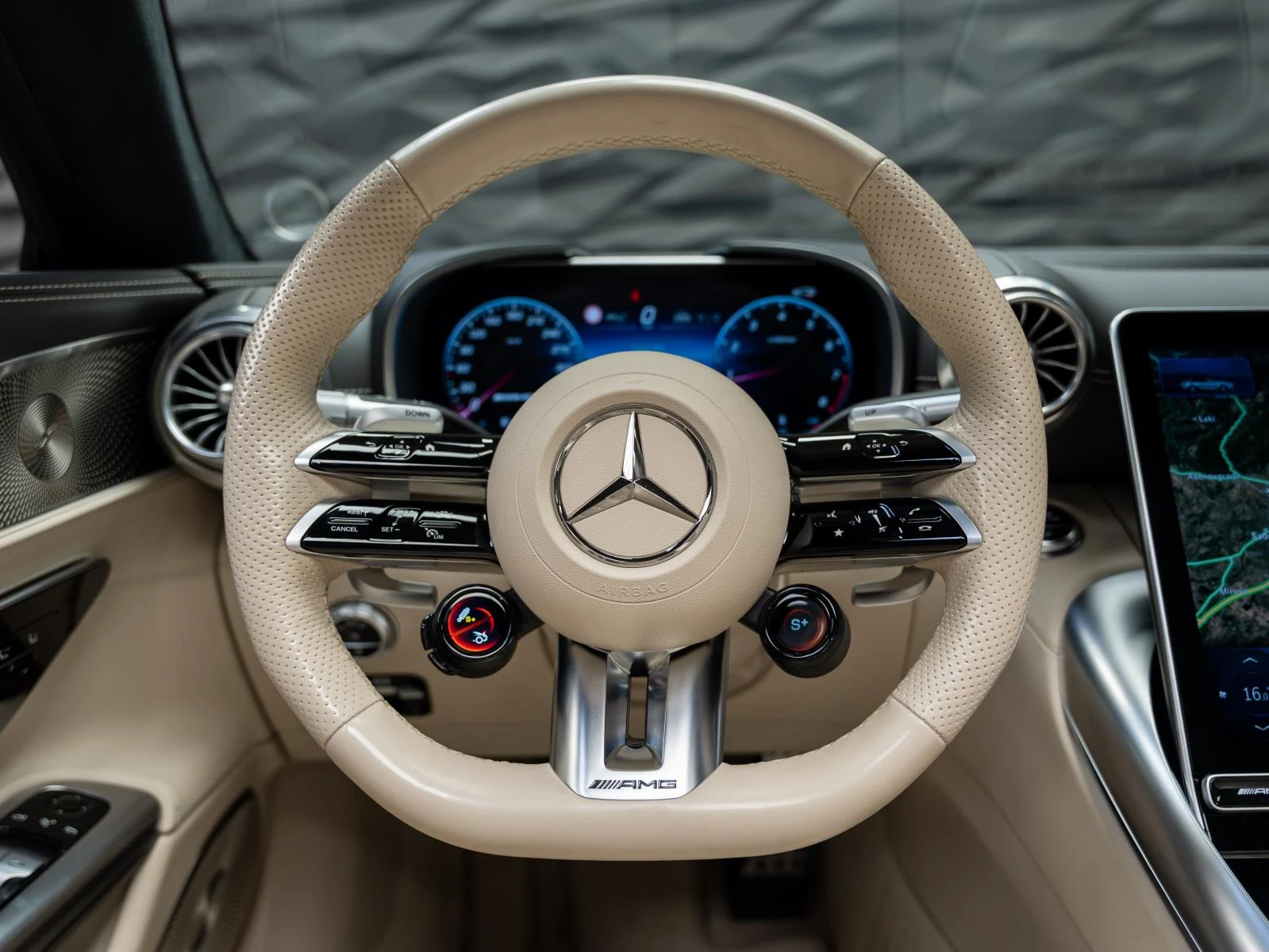 Mercedes-Benz SL 63 AMG 4MATIC+ ROADSTER* BURMESTER* HUD* 360CAM* MASSAGE*, снимка 10 - Автомобили и джипове - 55842305
