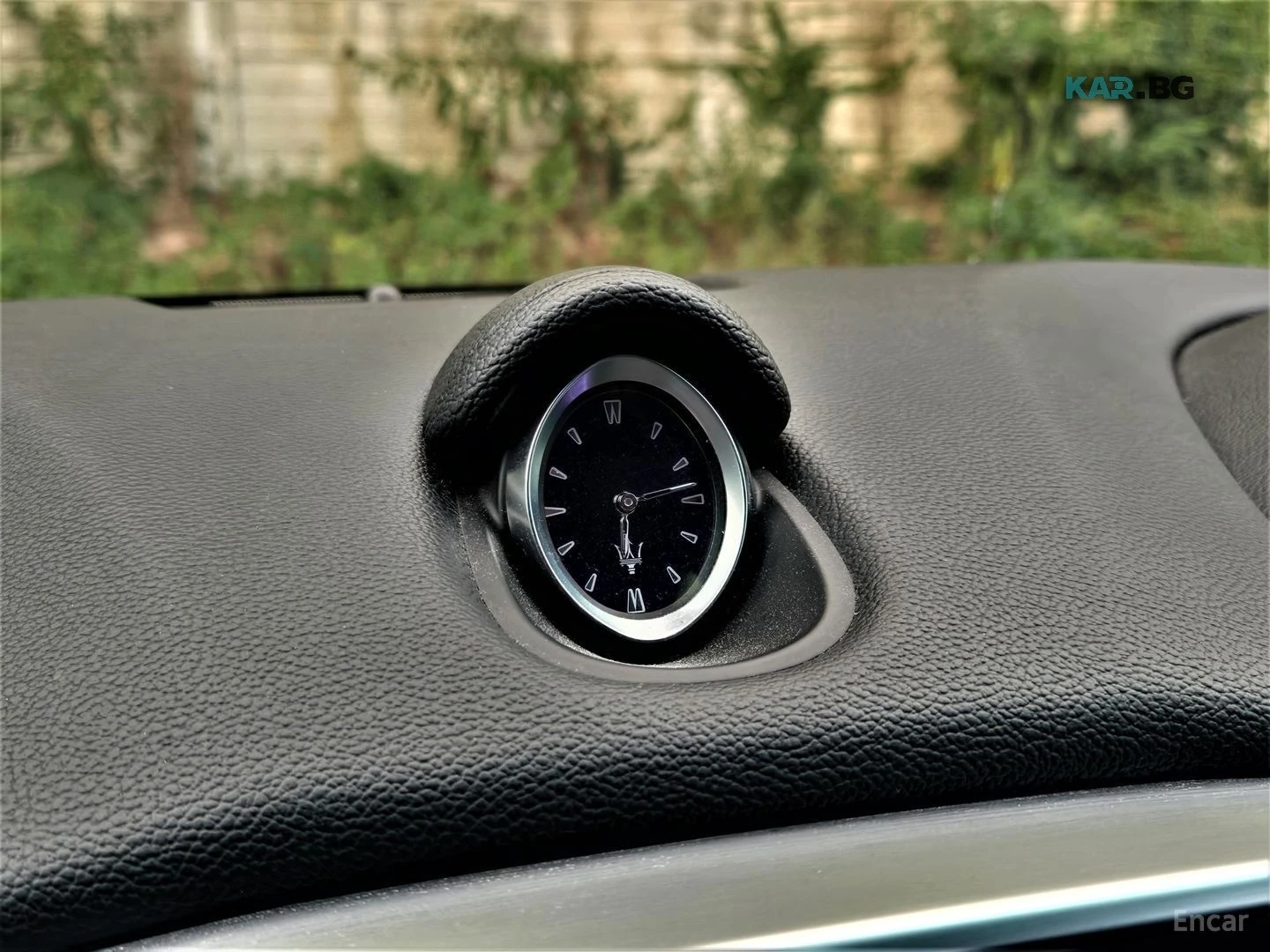 Maserati Ghibli 3.0 DIESEL* PANO* ПОДГРЕВ* НАВИ* КАМЕРА, снимка 12 - Автомобили и джипове - 55932102
