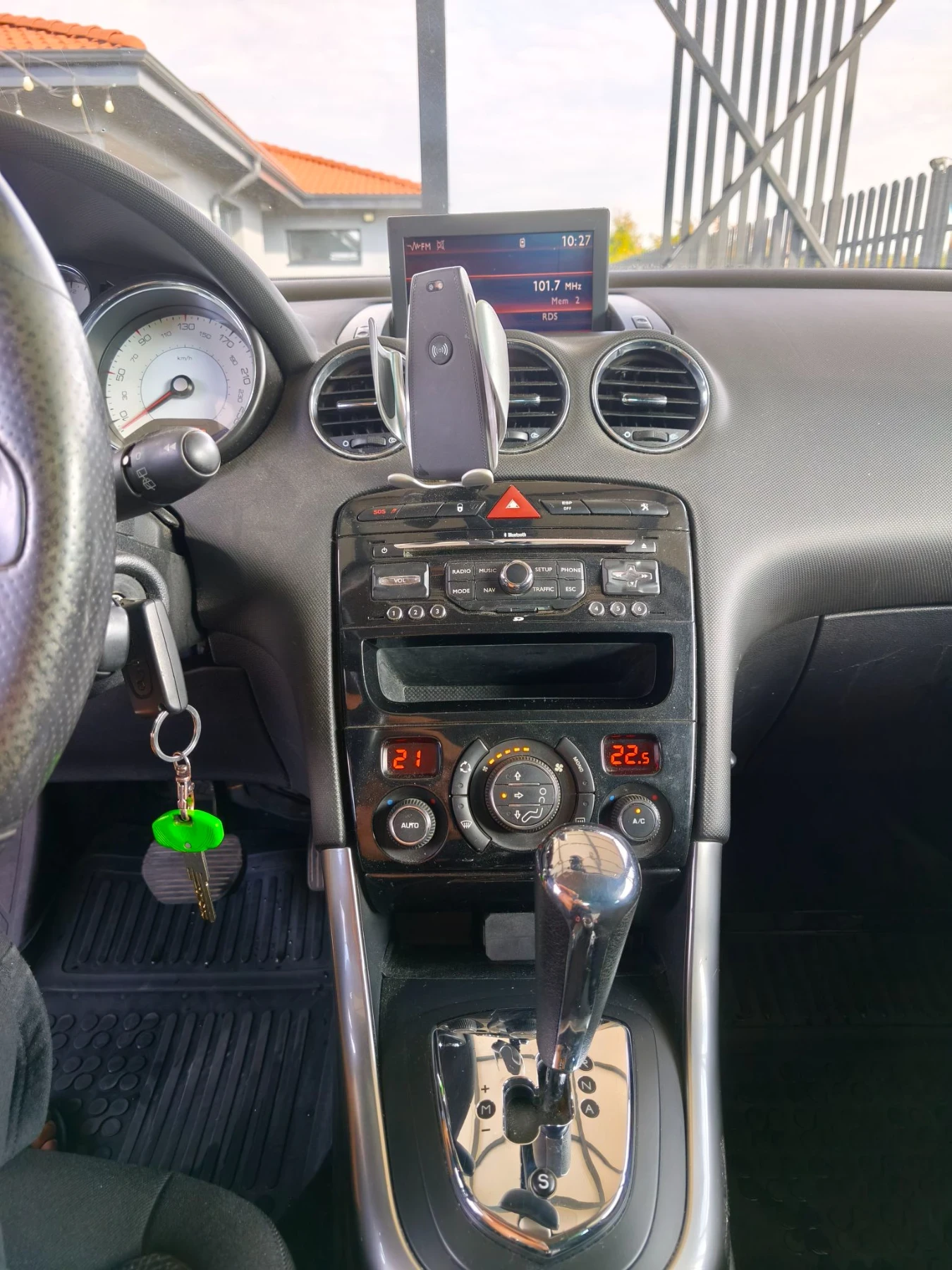 Peugeot 308 Комби IHDI, снимка 5 - Автомобили и джипове - 56137934