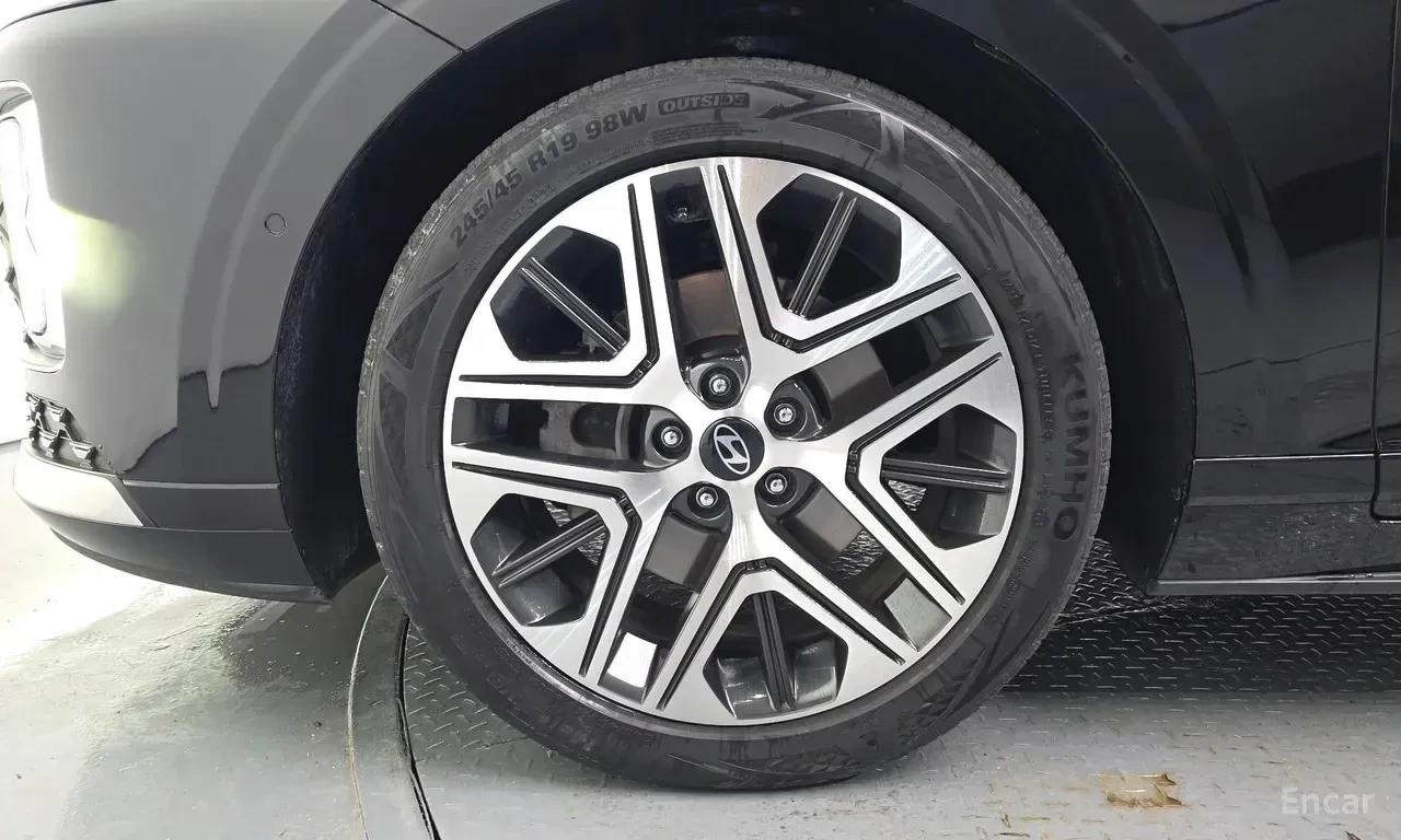 Hyundai Grandeur 2.5* PREMIUM* ОБДУХВАНЕ* ДИСТРОНИК* LANE* ASSIST* , снимка 5 - Автомобили и джипове - 56235324