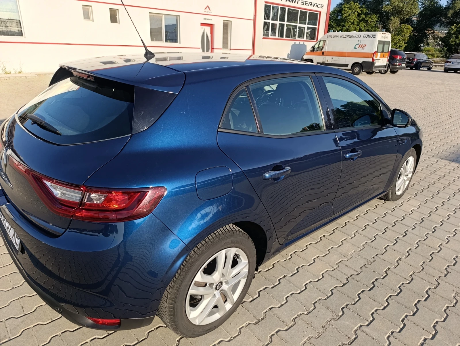 Renault Megane, снимка 6 - Автомобили и джипове - 56243534
