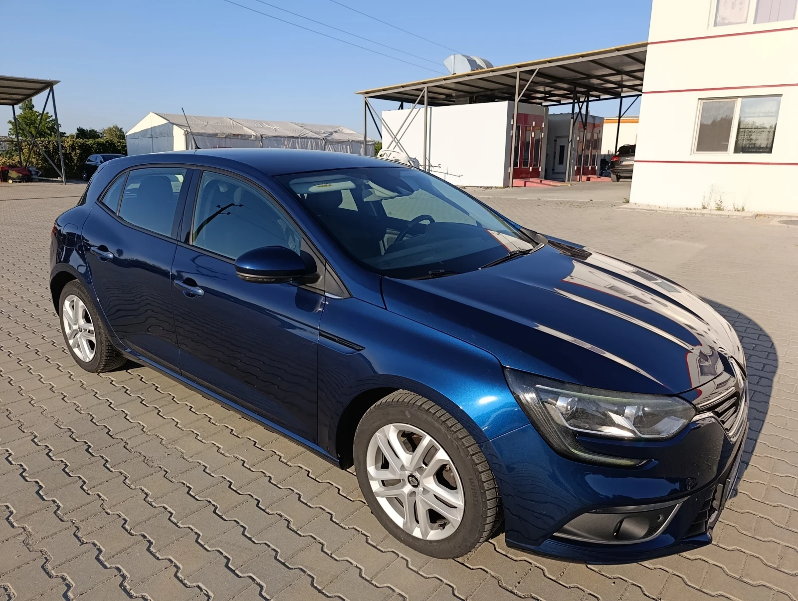 Renault Megane, снимка 7 - Автомобили и джипове - 56243534