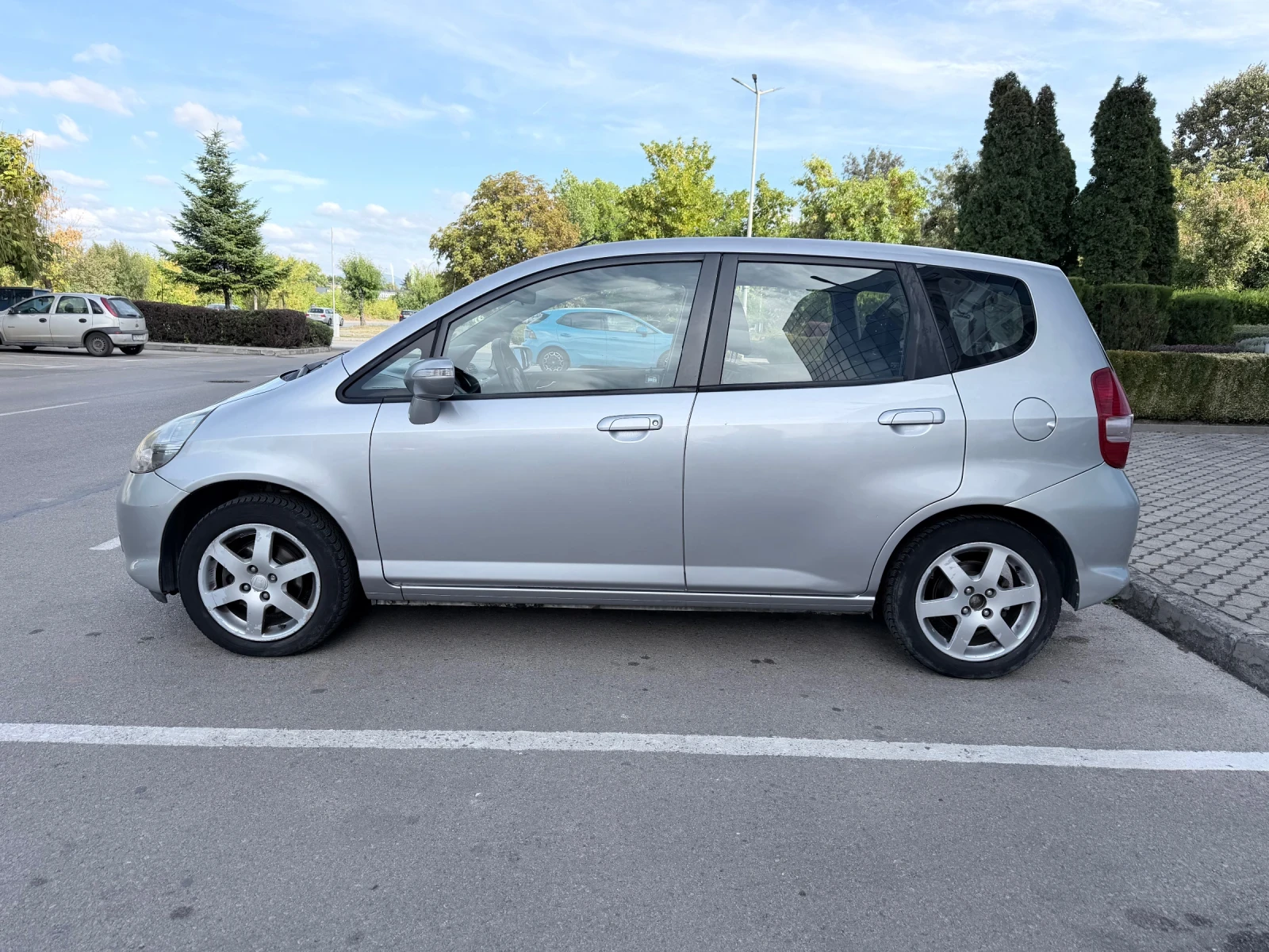 Honda Jazz, снимка 6 - Автомобили и джипове - 56292934