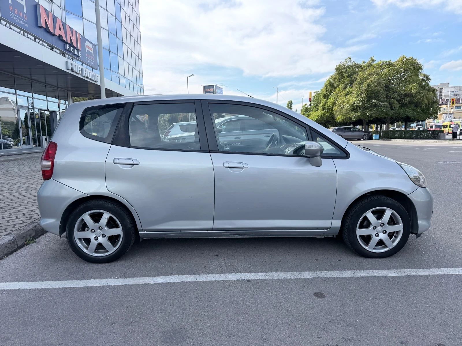 Honda Jazz, снимка 3 - Автомобили и джипове - 56292934