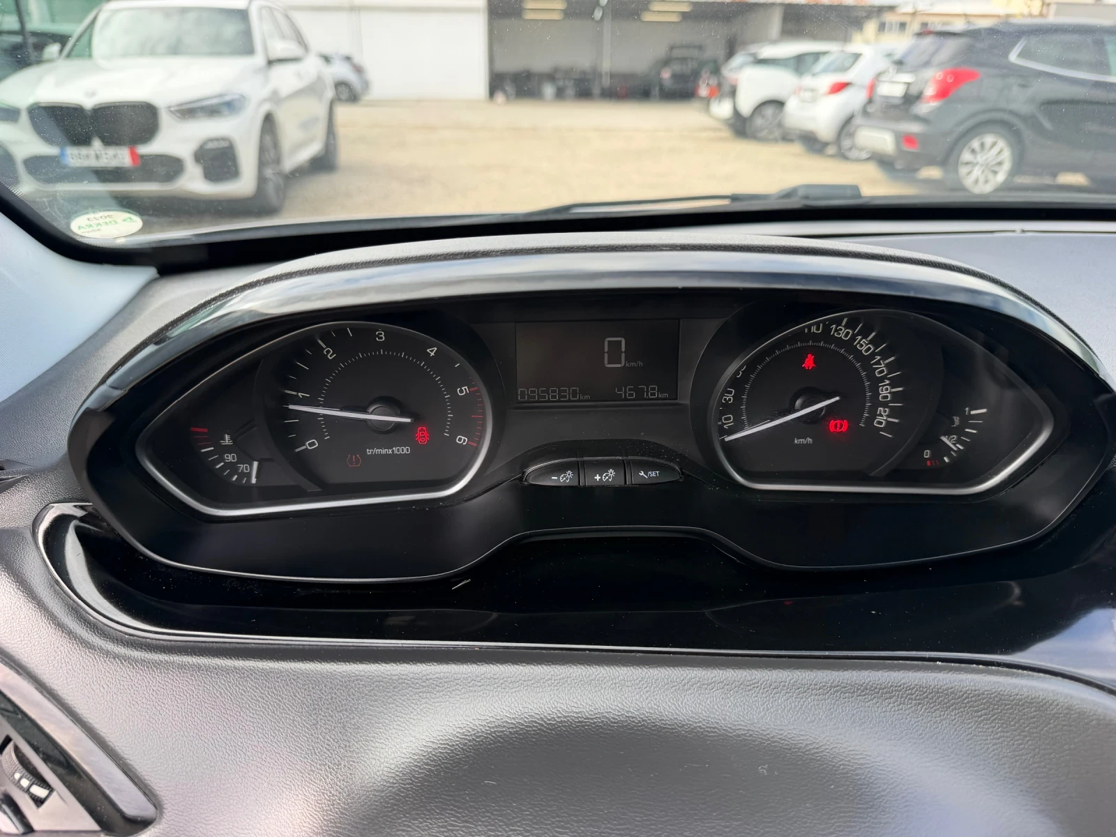 Peugeot 208 1.6d/100hp/NAVI/EVRO6/TUV/ | Mobile.bg � ����������� 11