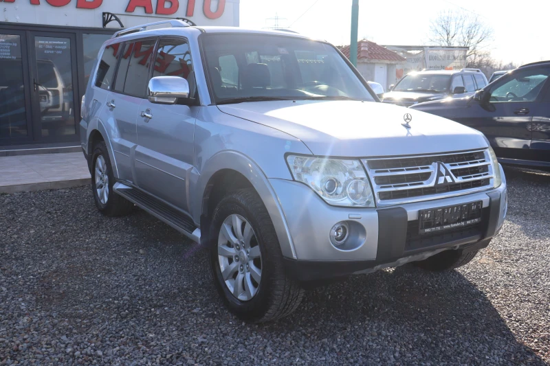 Mitsubishi Pajero 3.8i TOP!, снимка 2 - Автомобили и джипове - 48480064