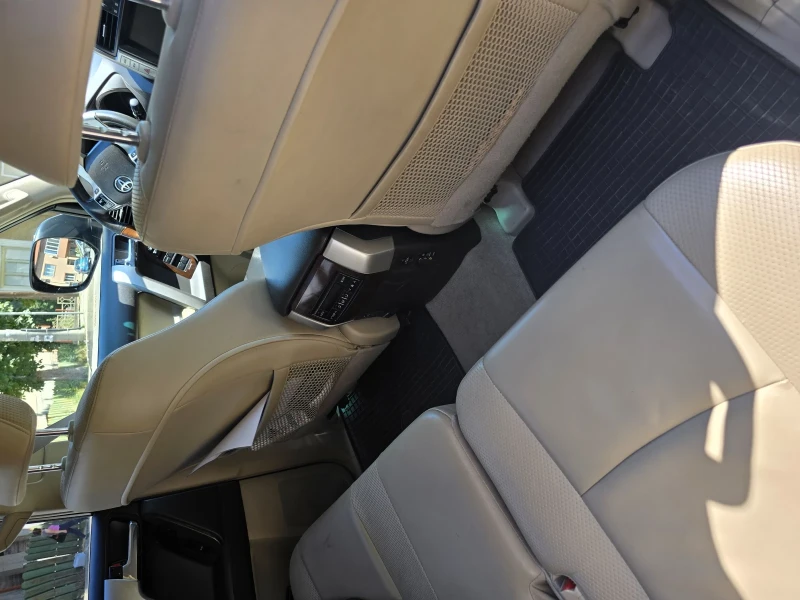 Toyota Land cruiser, снимка 4 - Автомобили и джипове - 52568254