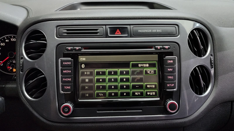 VW Tiguan 2.0TDI PREMIUM autogeorge.com, снимка 15 - Автомобили и джипове - 51937317