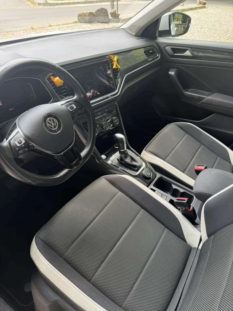 VW T-Roc, снимка 9 - Автомобили и джипове - 51973146