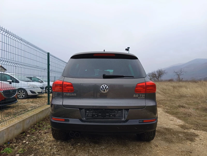 VW Tiguan 2.0 КАТО НОВА , снимка 6 - Автомобили и джипове - 53066883