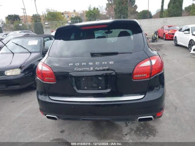 Porsche Cayenne, снимка 17 - Автомобили и джипове - 48757474