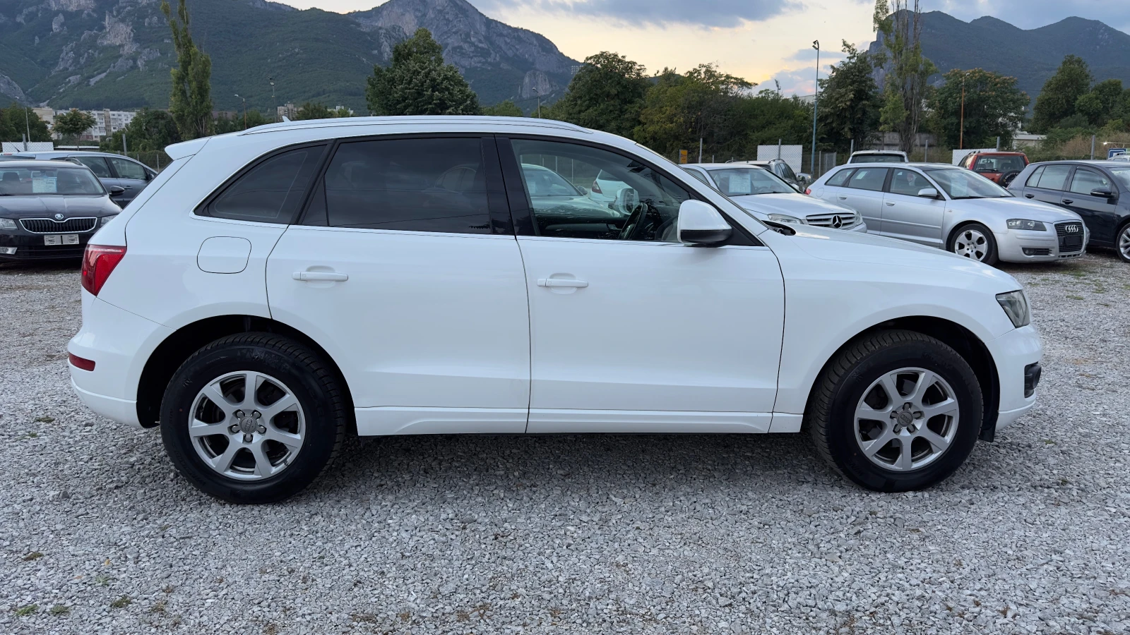 Audi Q5 2.0tdi-170kc-4х4-евро 5-нави-кожа-Автоматик - изображение 4